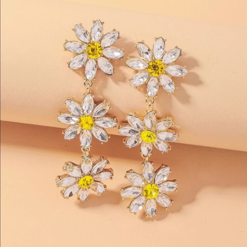 Rhinestone Flower Drop Earrings